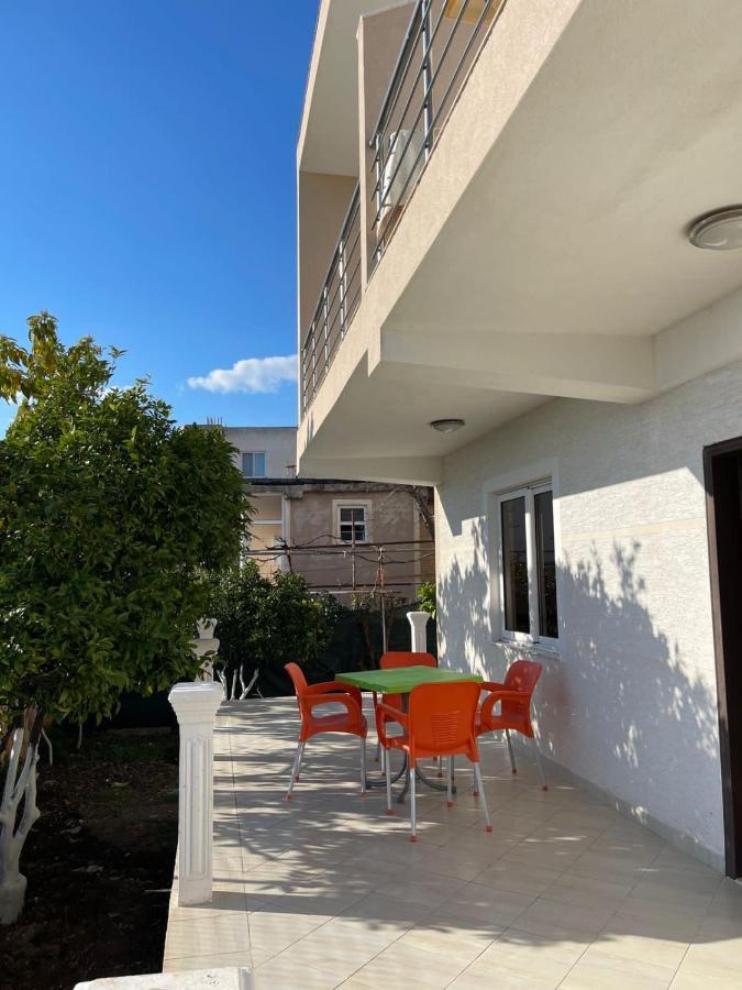 Villa Eden Breeze 2 Bedroom Apartment Sarandë Esterno foto